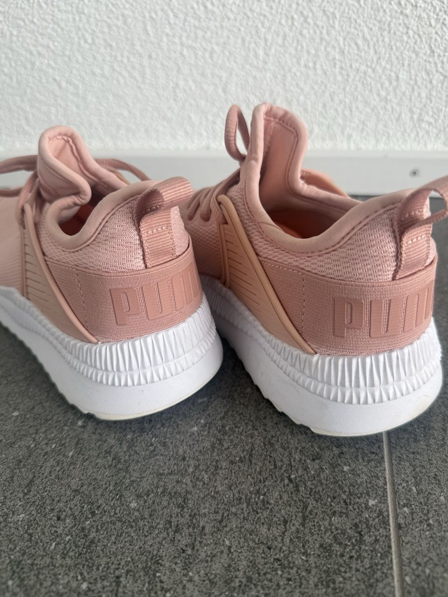 Puma Scarpe da donna: Sneakers Puma – Nuovo (secondo la descrizione) da Bolligen venduto da panicali8 1