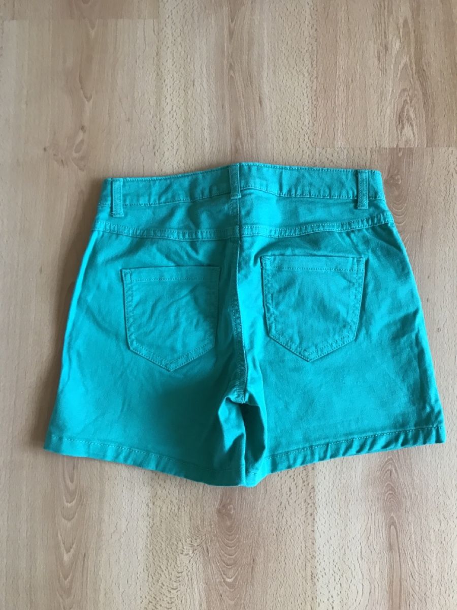 Hosen: Shorts 100% coton 8-9, 13 ans/ 140-158 cm – Gebraucht aus Tafers von ValKara 3