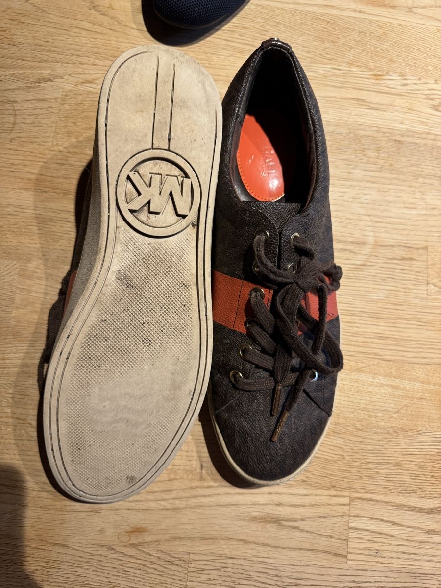 Michael Kors Damenschuhe: Michael Kors Trainers, Size 10/41, Stylish Fall Shoes – Gebraucht aus Grund b. Gstaad von ReLuxe 1