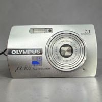 Olympus µ 700 All-Weather Appareil photo numérique argenté