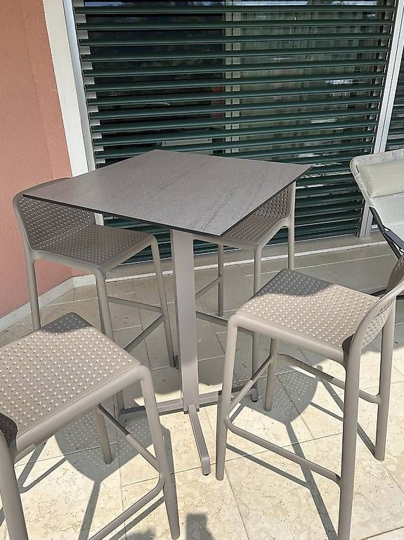 Tavoli: Tavolino bar – Usato da Sorengo venduto da at217 1