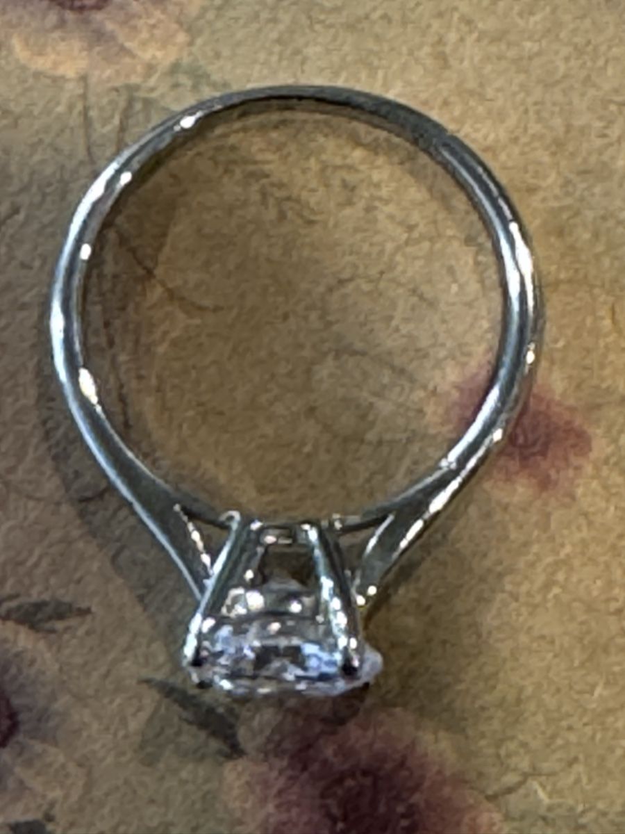 Ringe: Schöner stylischer Solitär, Modeschmuck, ca 20 mm – Neu und originalverpackt aus Lotzwil von Tgdromad 2