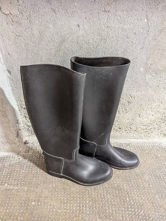 Hufschuhe: Bottes d'équitation taille 38 – Gebraucht aus Lausanne von zim_qsn5