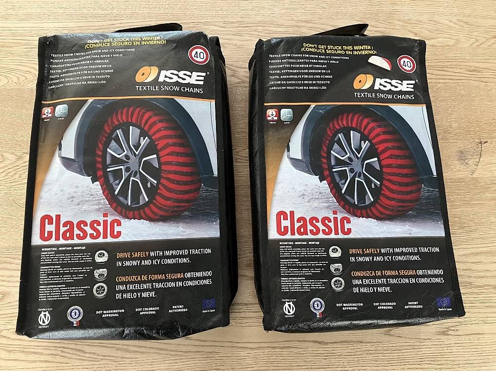 Schneeketten: Chaussettes neige et verglas – Gebraucht aus Vandoeuvres von ann_lq5h