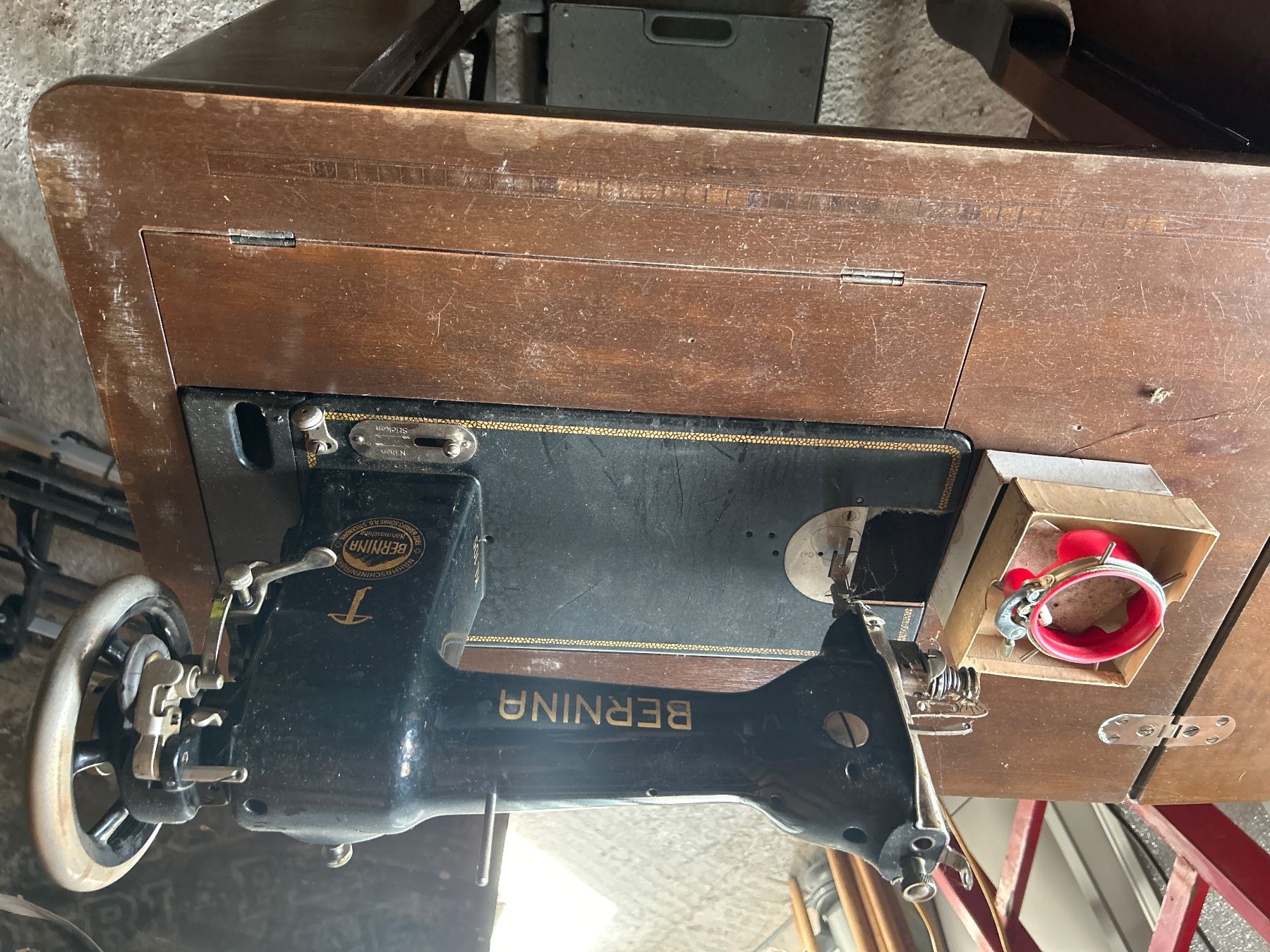 Macchine da cucire: Nähmaschine Bernina – Usato da Galgenen venduto da mk8_mc9b 1