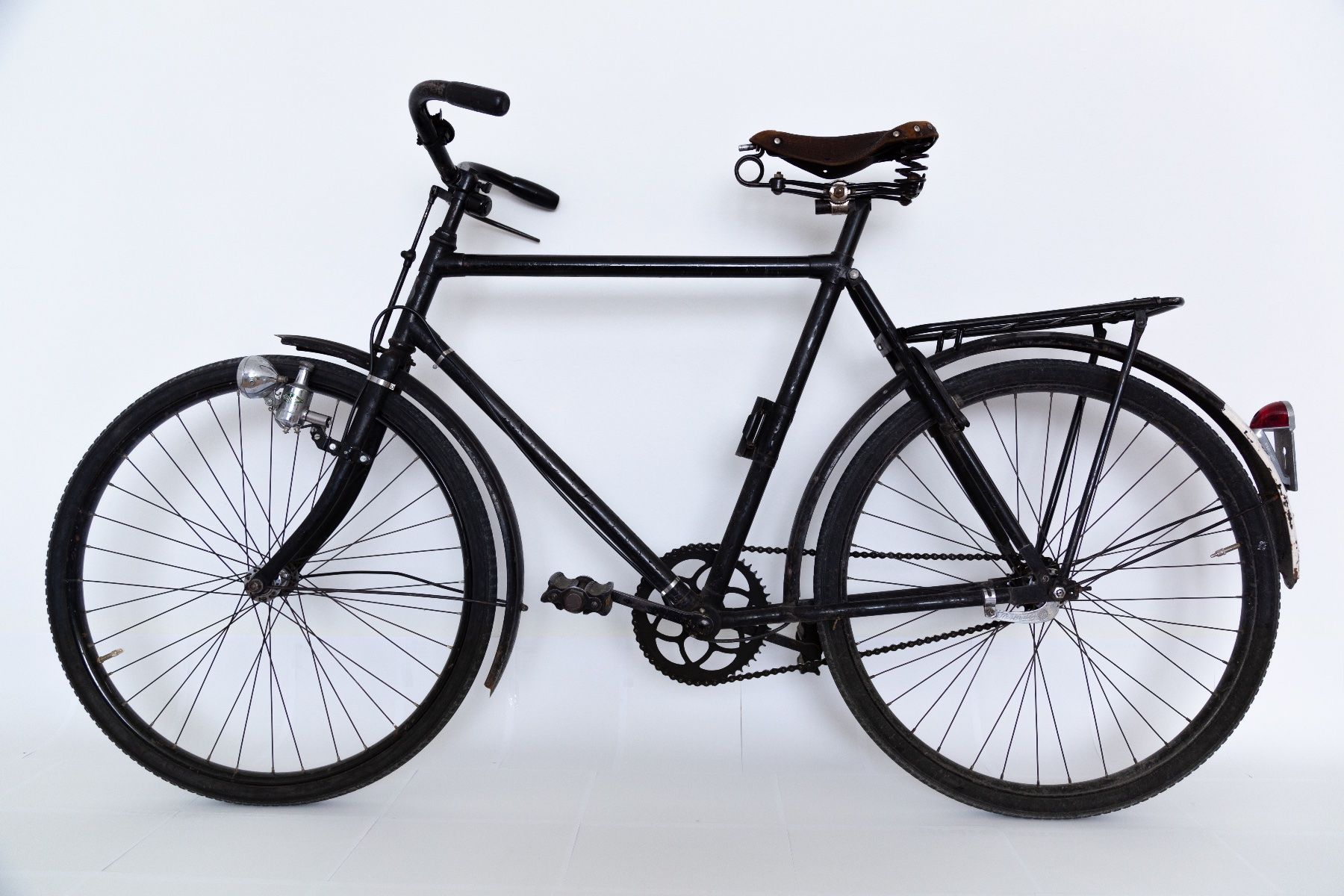 Velos: Ordonanzrad Militärvelo 1957 – Gebraucht aus Bern von dilema