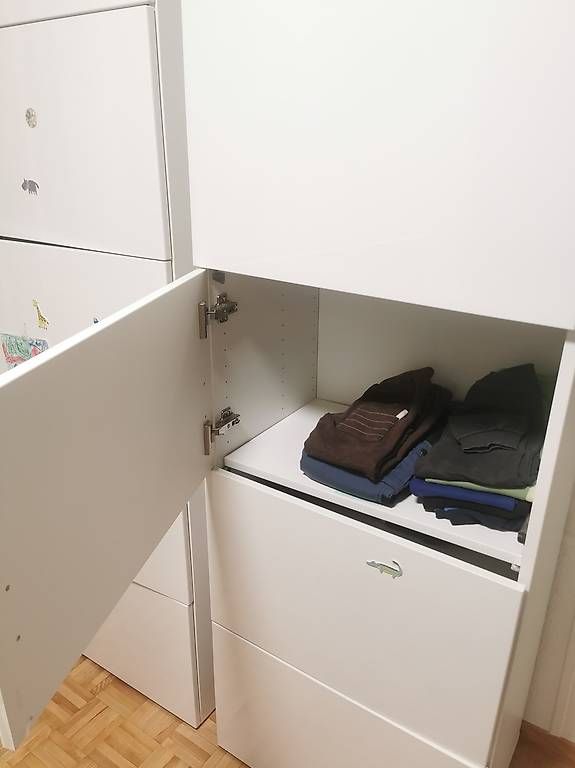 Armadi: 2x Besta Schrank  – Usato da Zürich venduto da iwi_6py7 1