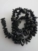 Onyx schwarz Splitter ca. 5-8mm. Strang