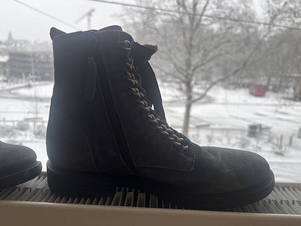 Scarpe da donna: Globus Wildleder Boots – Usato da Zürich venduto da gepaecktraeger 3