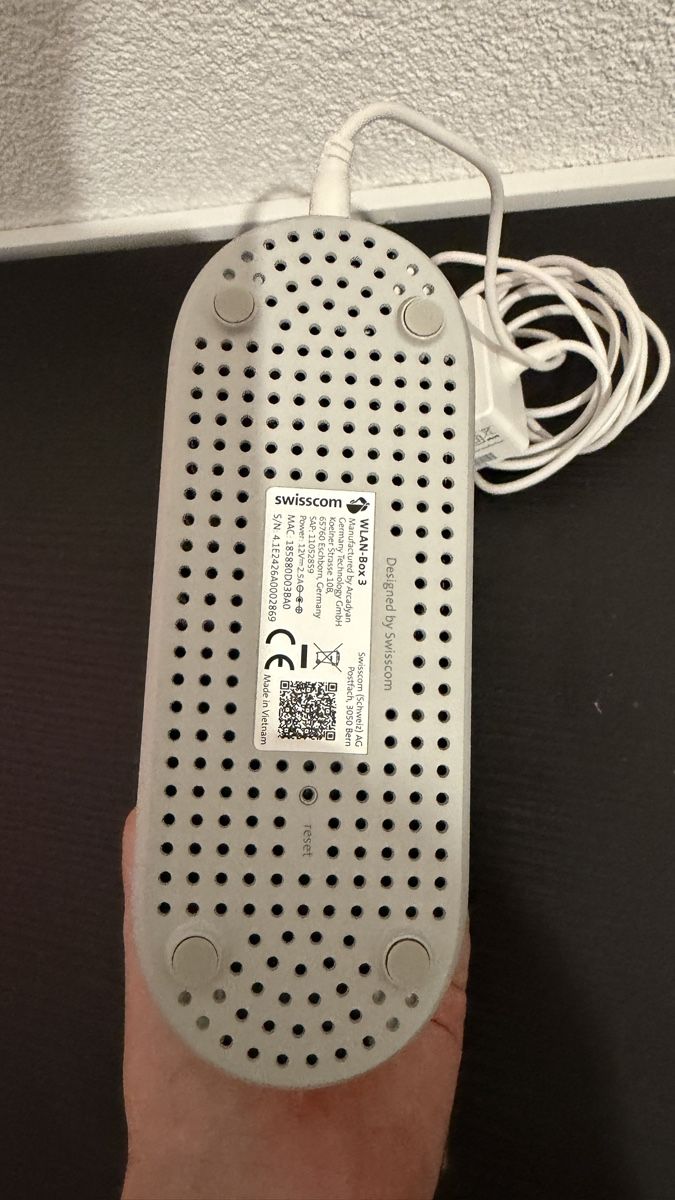 Swisscom WiFi: Swisscom WLAN Box 3 – Nuovo (secondo la descrizione) da Vevey venduto da diogodasilva_ 1