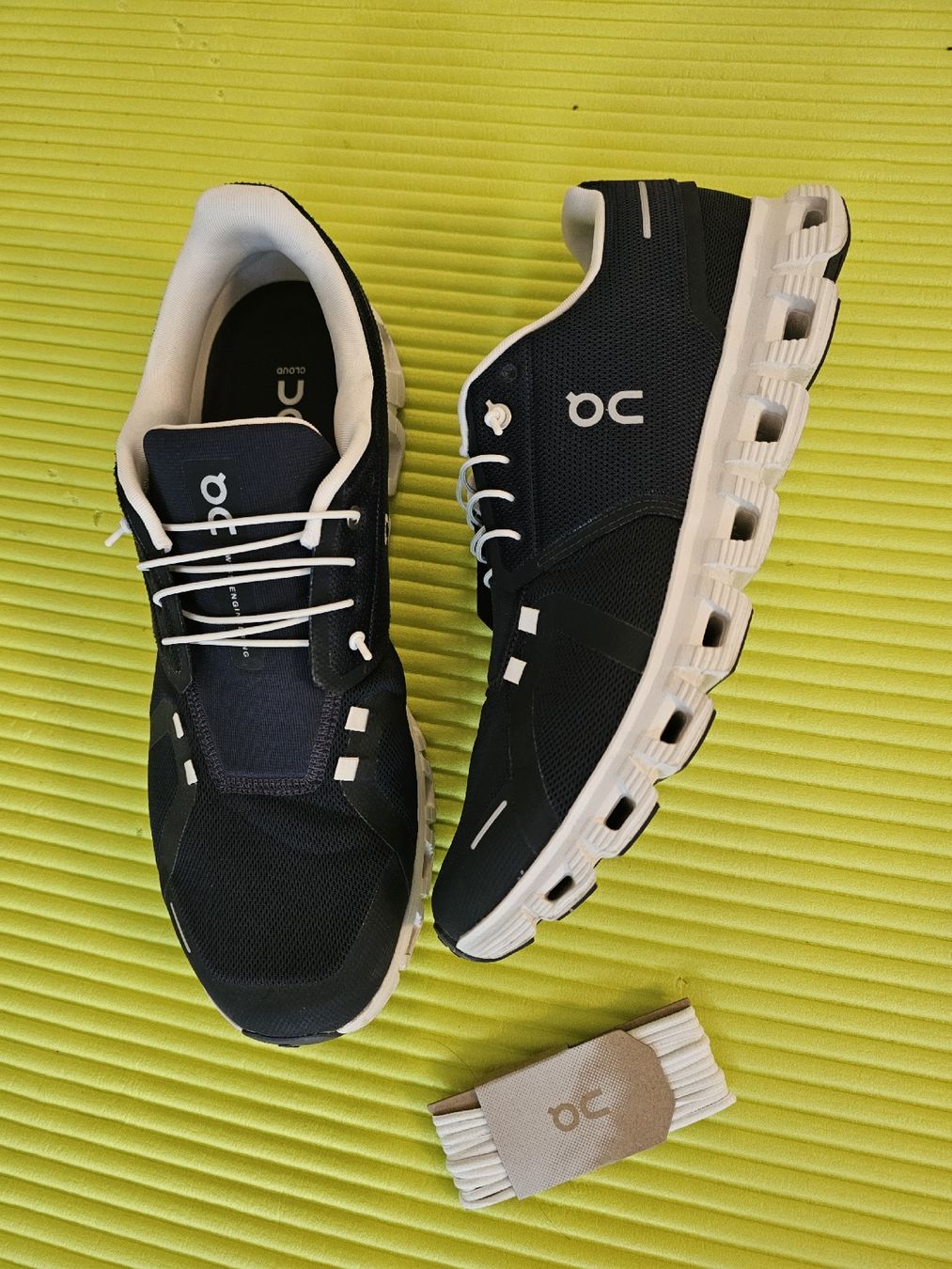 On Scarpe da uomo: On Cloud 6 – Nuovo (secondo la descrizione) da Oberdiessbach venduto da Suomi69 1