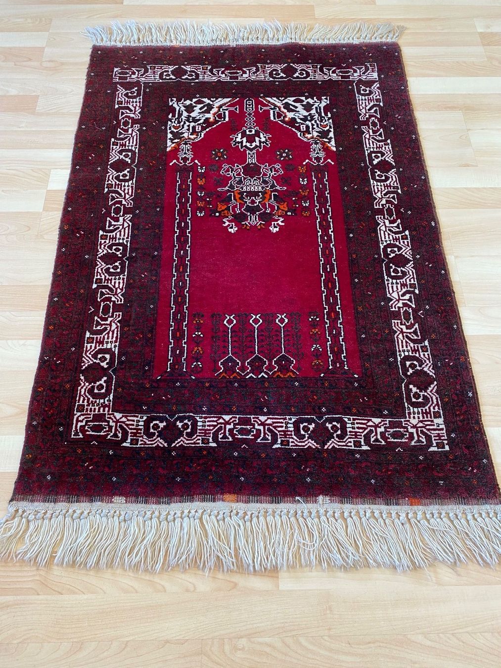 Tappeti: Wunderschönen Orientteppich 82x124.cm – Usato da Büron venduto da Filadefia-888 1