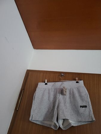 Short Puma ESS Femme, Taille L, parfait pour l'été!