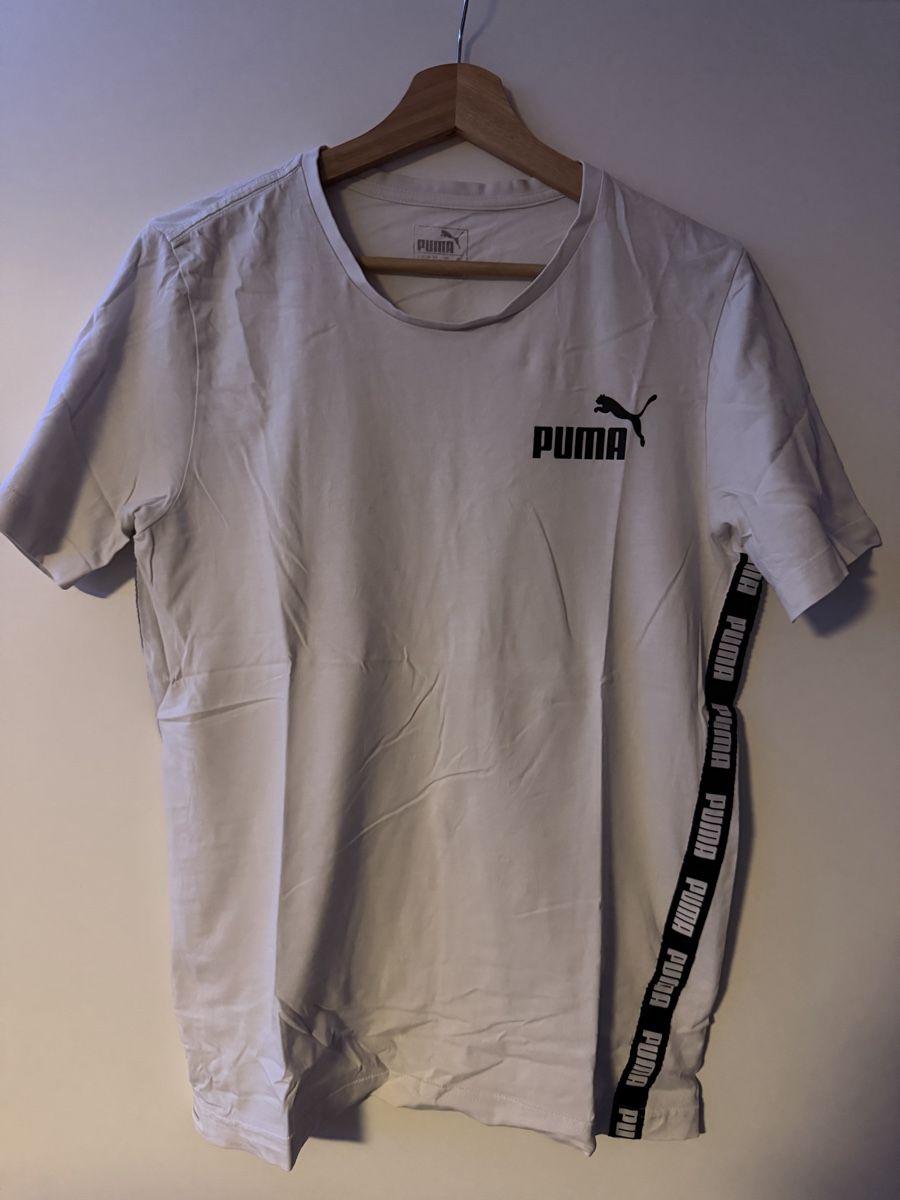 Puma T-shirt: T-shirt Puma blanc, Taille S – Usato da Boudry venduto da LuigiLoot