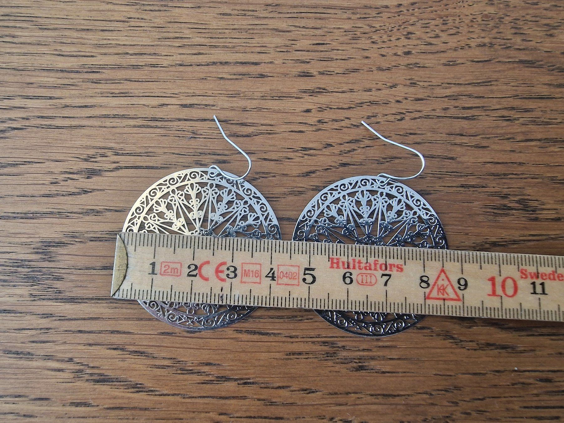 Ohrringe & -stecker: Ohrringe rund filigran silberfarbig Modeschmuck – Neu (gemäss Beschreibung) aus Meierskappel von HeartWear 1