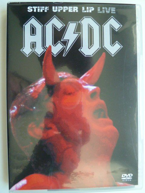Tous les DVDs: AC/DC - Stiff upper lip (Live) – D'occasion à Au ZH par sikoku