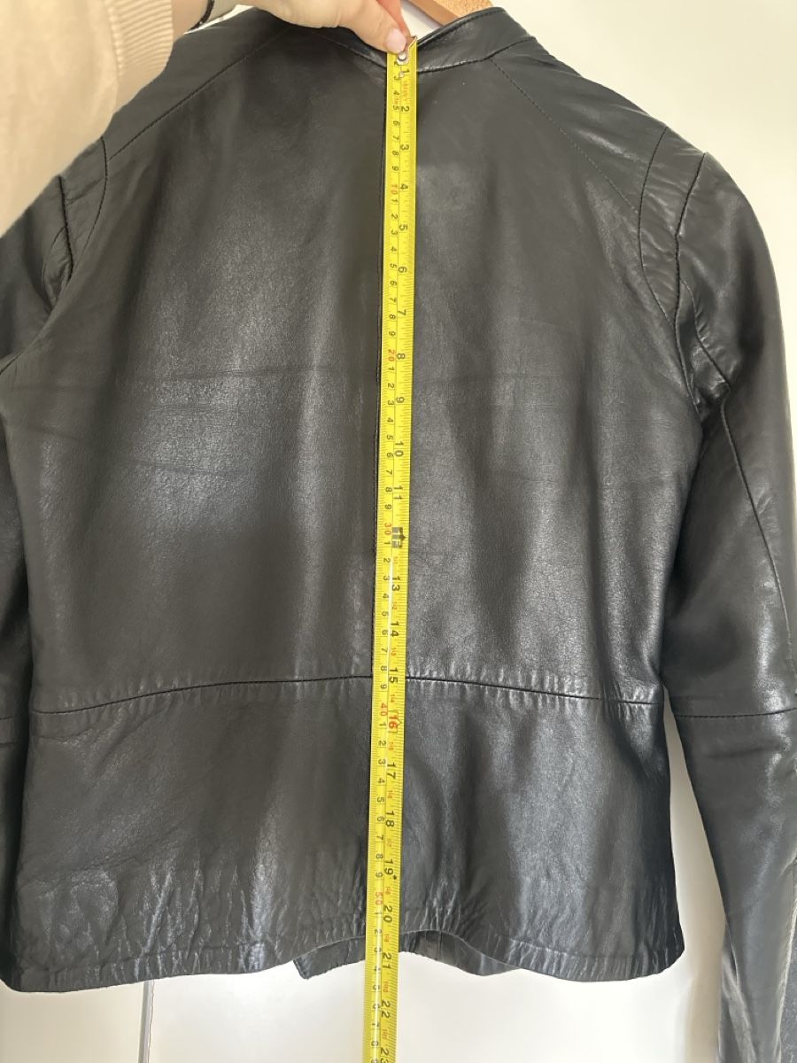 Calvin Klein Giacche: Calvin Klein Black Leather Jacket, Size S - Great Find! – Usato da Zürich venduto da car_68nt 6