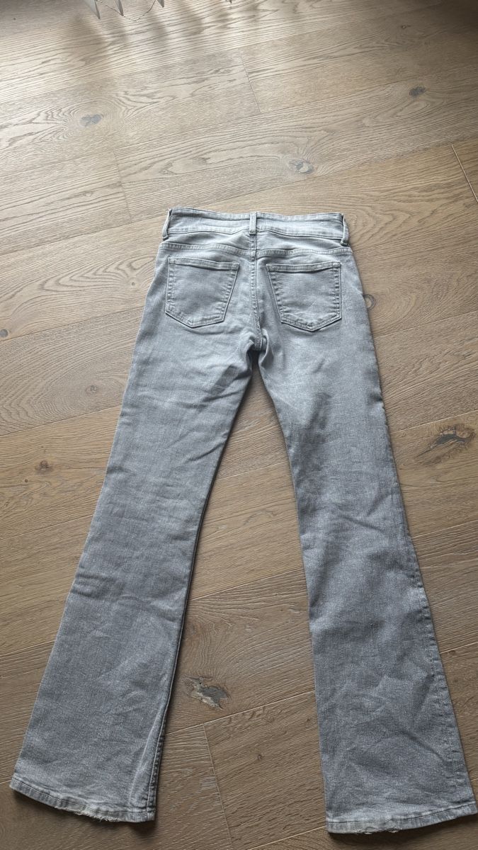 Bershka Jeans: Bershka Jeans – Nuovo (secondo la descrizione) da Hünenberg See venduto da Schulers 5