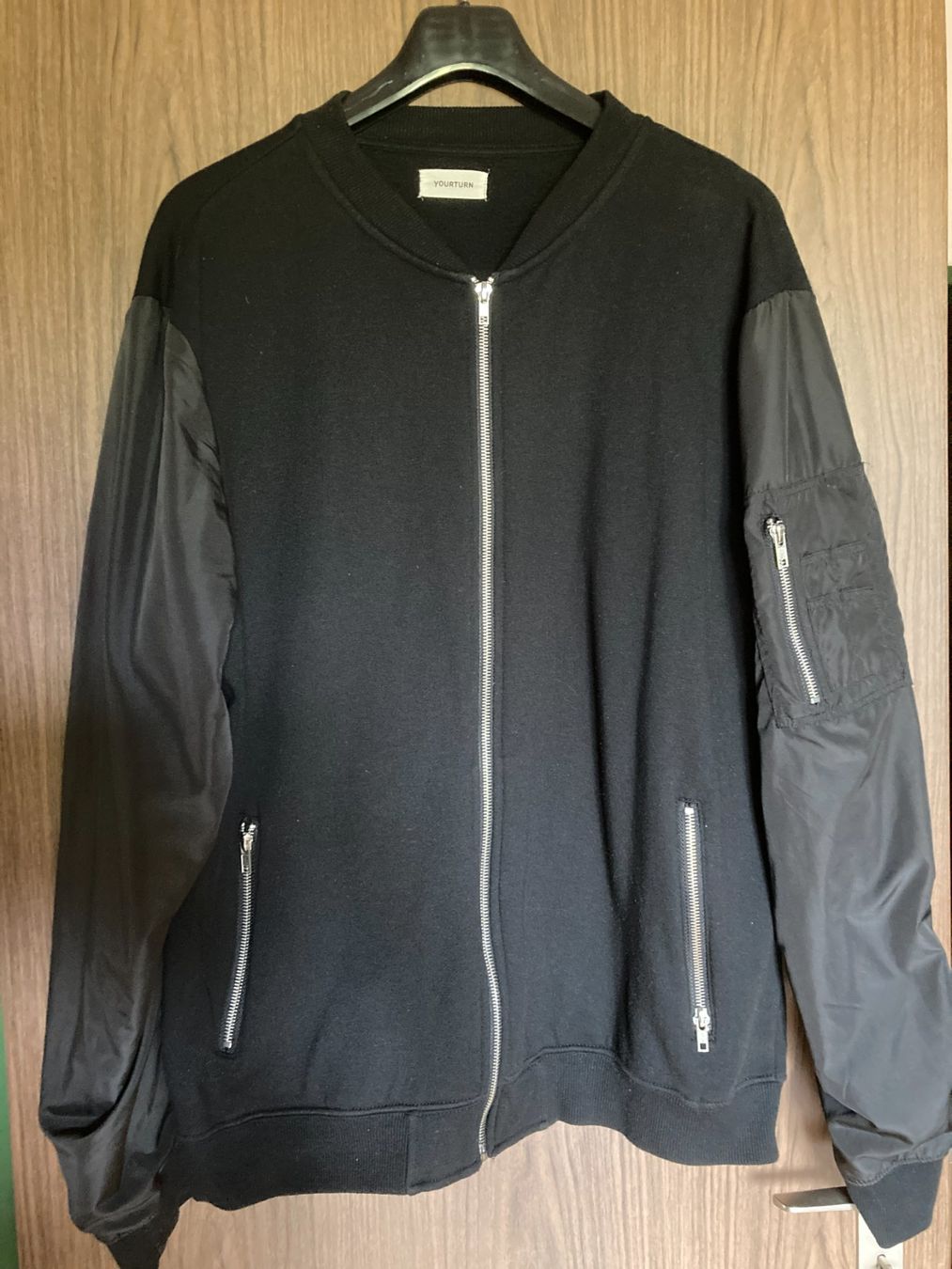 Giacche: YOURTURN Sweatjacke – Usato da Obfelden venduto da miau68