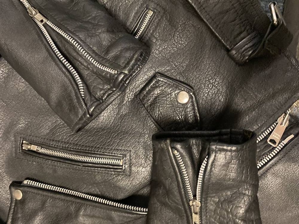 Giacche: Lederjacke – Usato da St. Gallen venduto da Konstanza 1