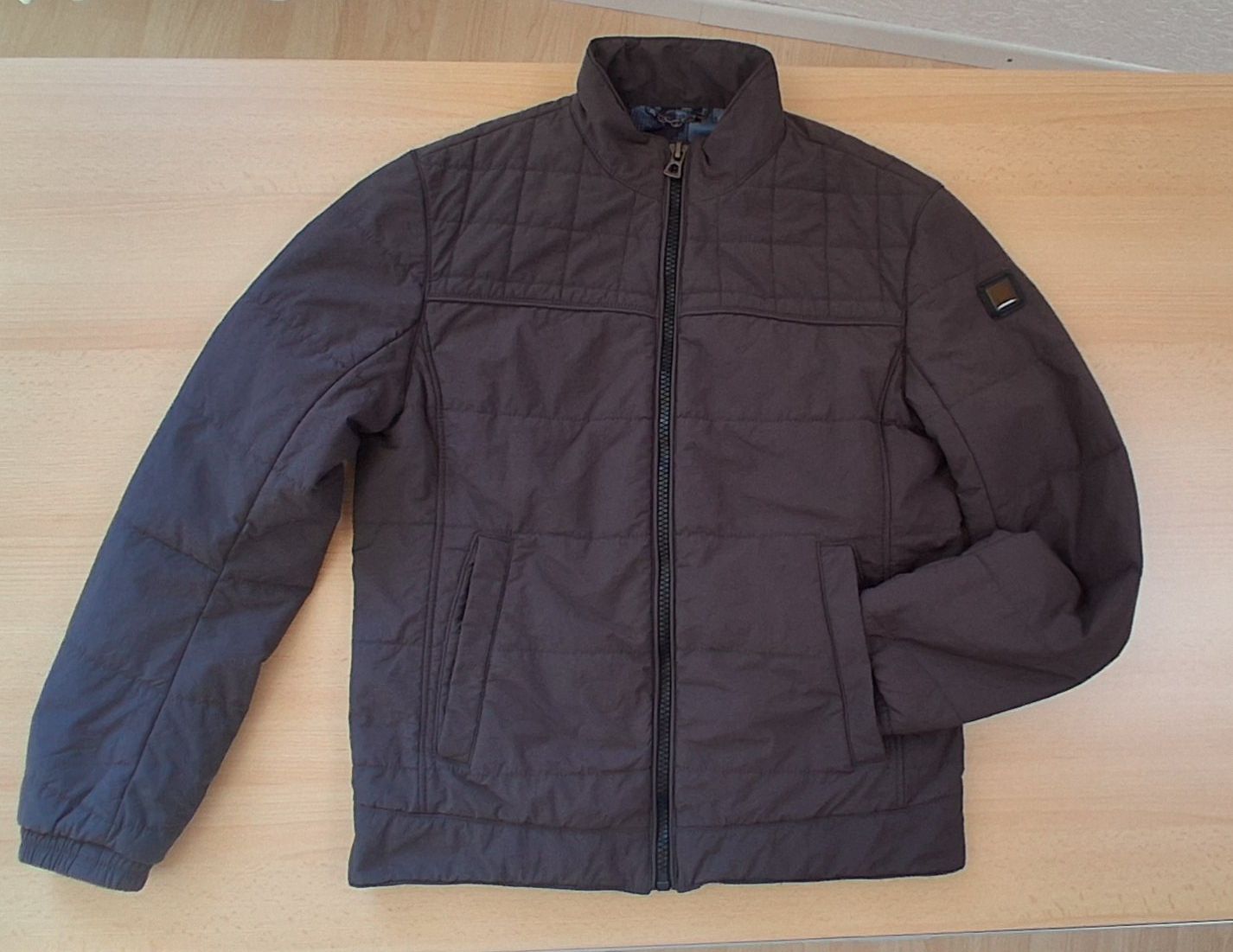Hugo Boss Giacche: Herrenjacke Hugo Boss – Usato da Gretzenbach venduto da joa_bc77