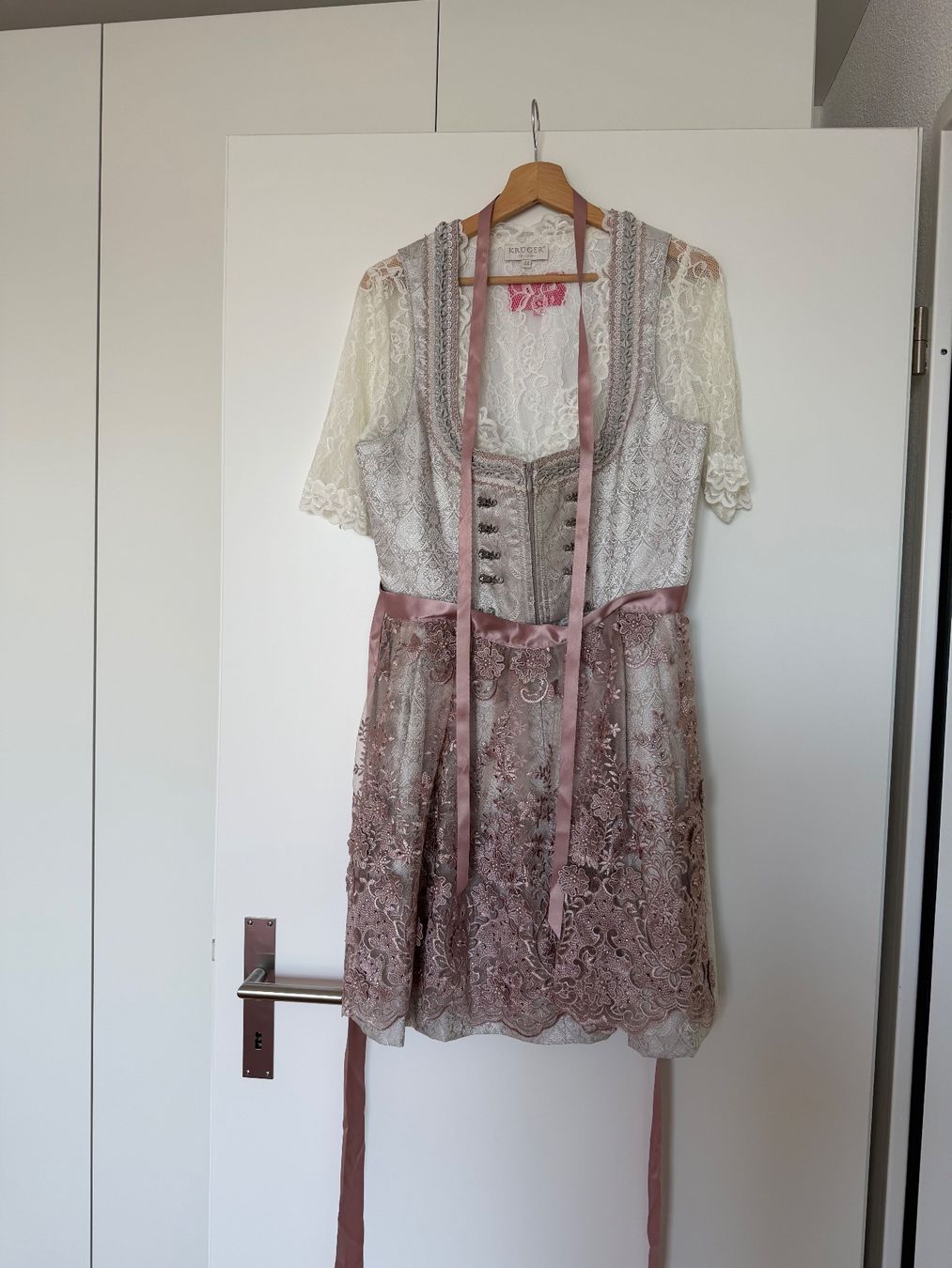 Krüger Kleider: Dirndl Krüger inkl. Bluse – Gebraucht aus Frauenkappelen von ra.ae 4