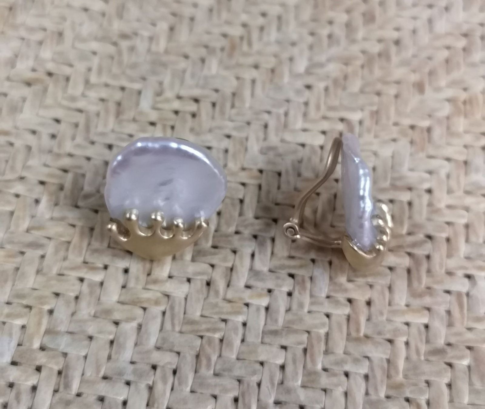 Orecchini pendenti & Orecchini a lobo: Ohrclips, Keshi-Perle und 18K Gold – Nuovo e nell'imballaggio originale da Rümlang venduto da 21f 1