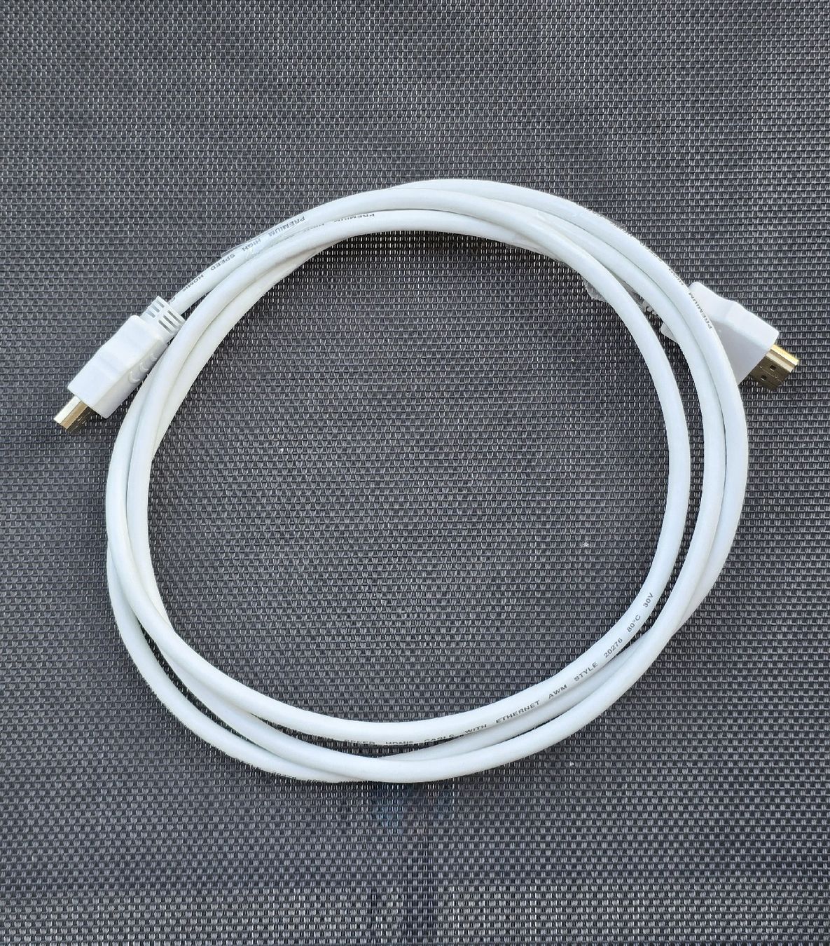 Cavi: Premium High Speed HDMI Kabel 1.8m – Usato da Grandval venduto da Golumbus