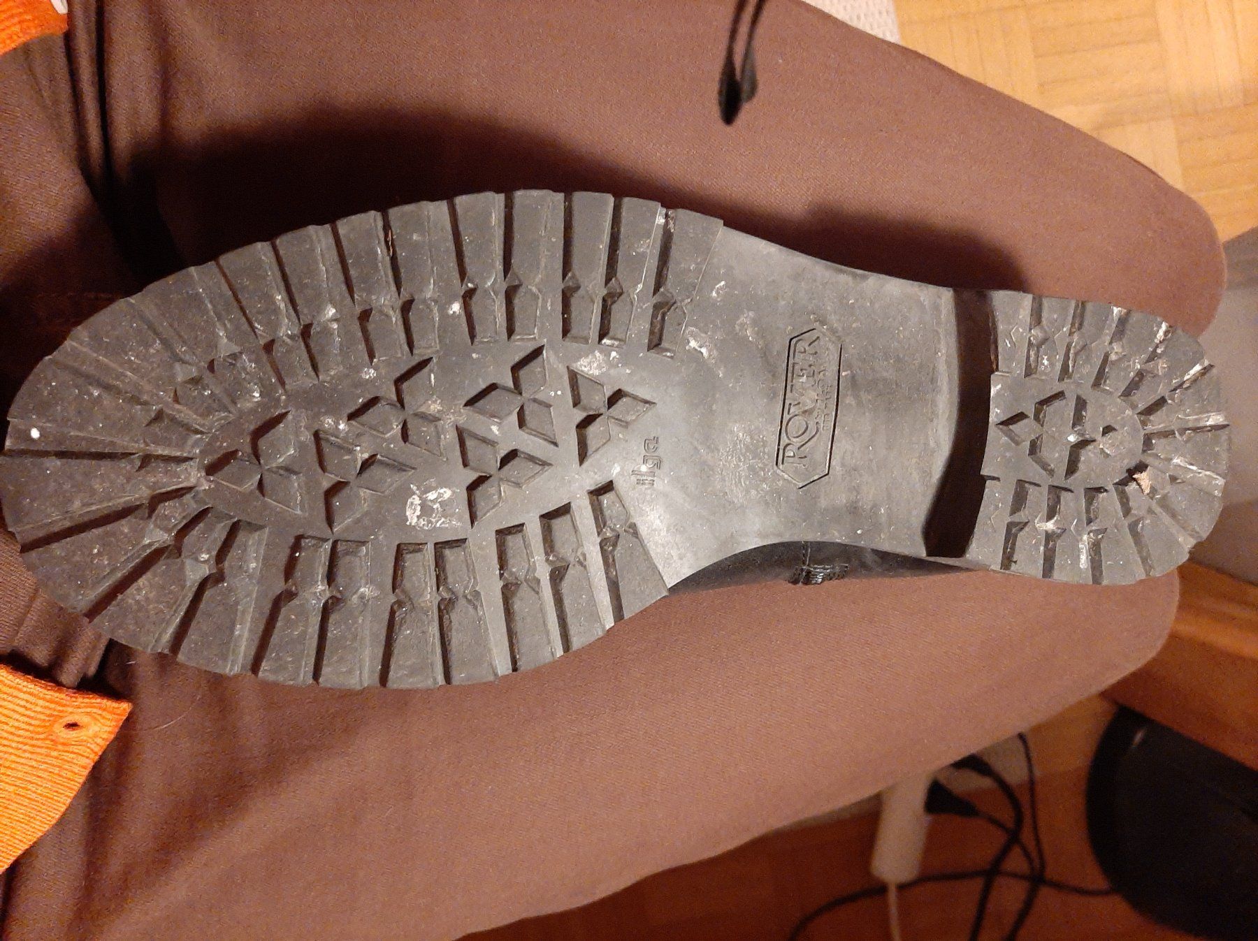 Scarpe da donna: Winterstiefel Lammfell Gr 40 – Usato da Zollikon venduto da maybeadiva 4