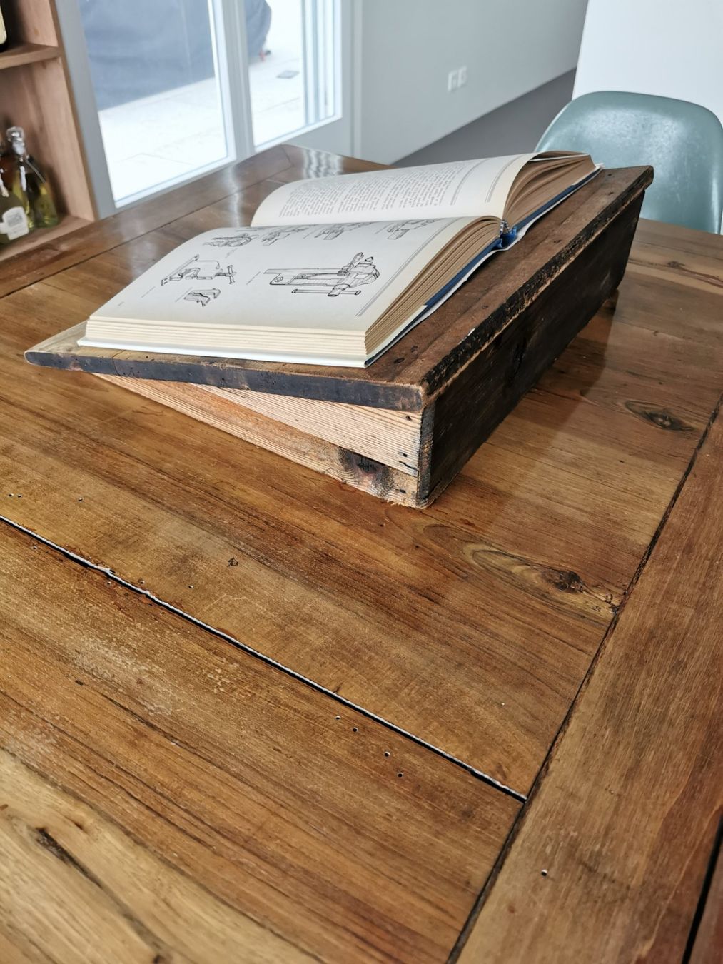 Bücher: Wunderschönes Restaurierter antikes Holzbuchhalter, tragbare – Gebraucht aus Geroldswil von soalle 8