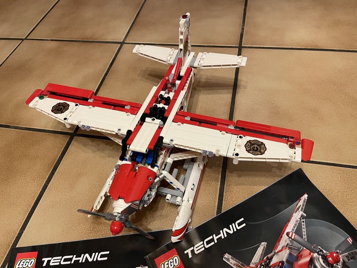 Lego Kit di costruzioni: Avion LEGO Technic 42040 – Usato da Oron-la-Ville venduto da W.XIX 1