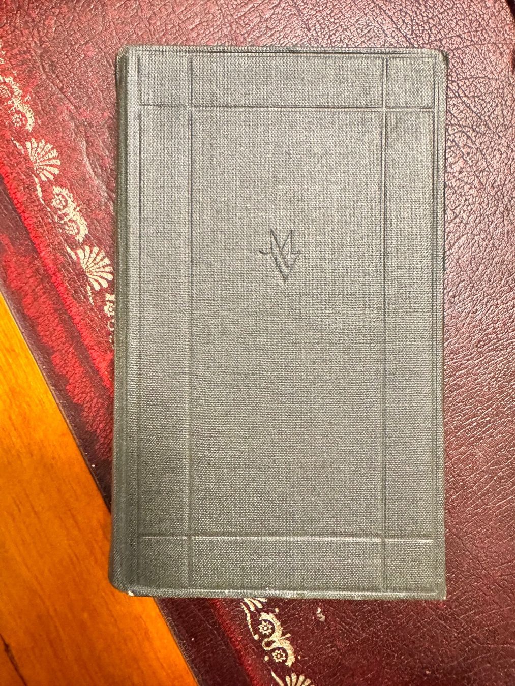 Libri: Franz von Assisi Manesse Buch 1945 – Usato da Emmenbrücke venduto da Balmoral