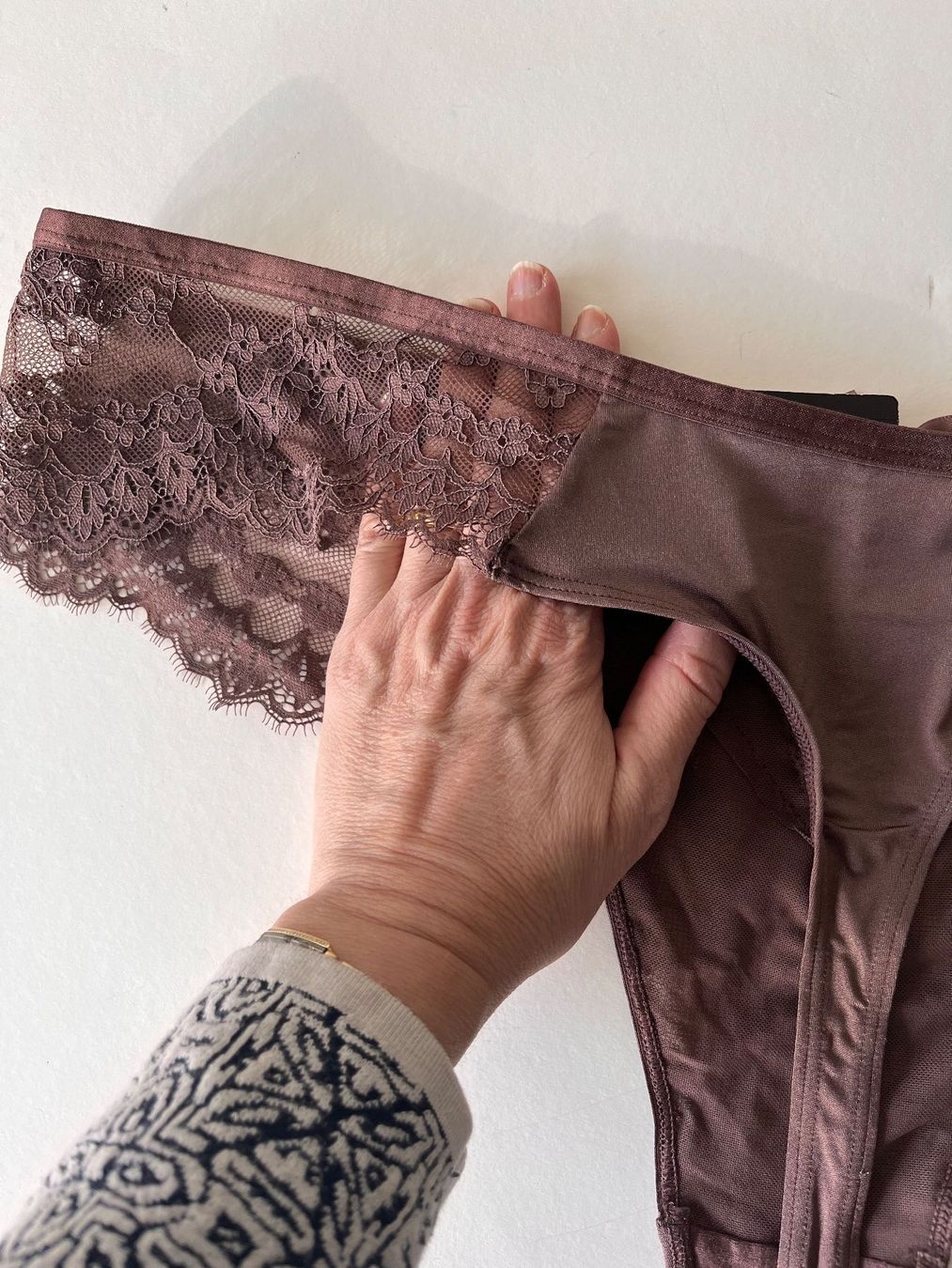 Hunkemöller Altra biancheria intima: HUNKEMÖLLER, String DAISY, Grösse 3XL, Farbe Dunkelbraun – Nuovo e nell'imballaggio originale da Rudolfstetten venduto da gst_g7xl 4
