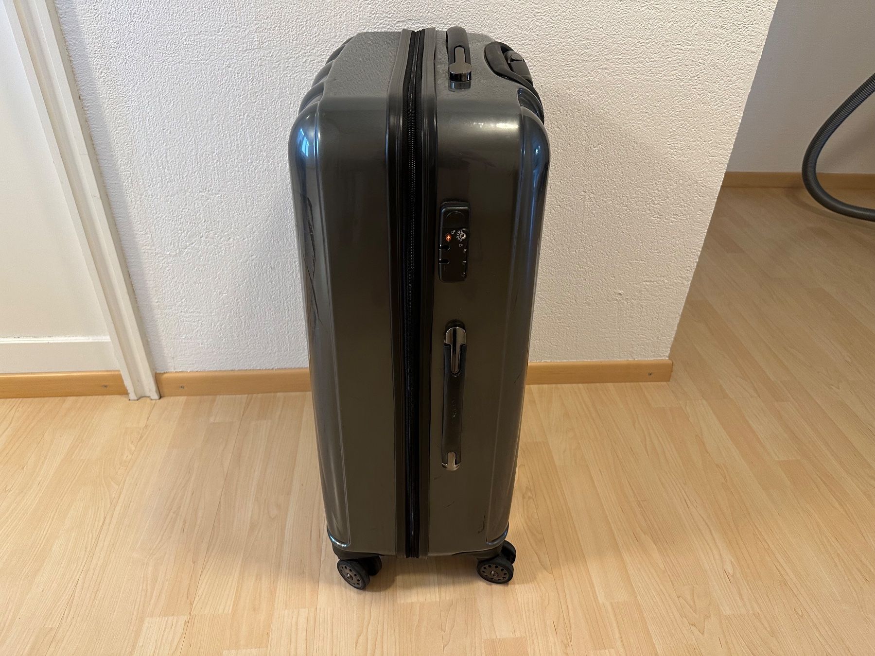 Reisekoffer: Reisekoffer - Royal Class Travel Line – Gebraucht aus Oberurnen von  4