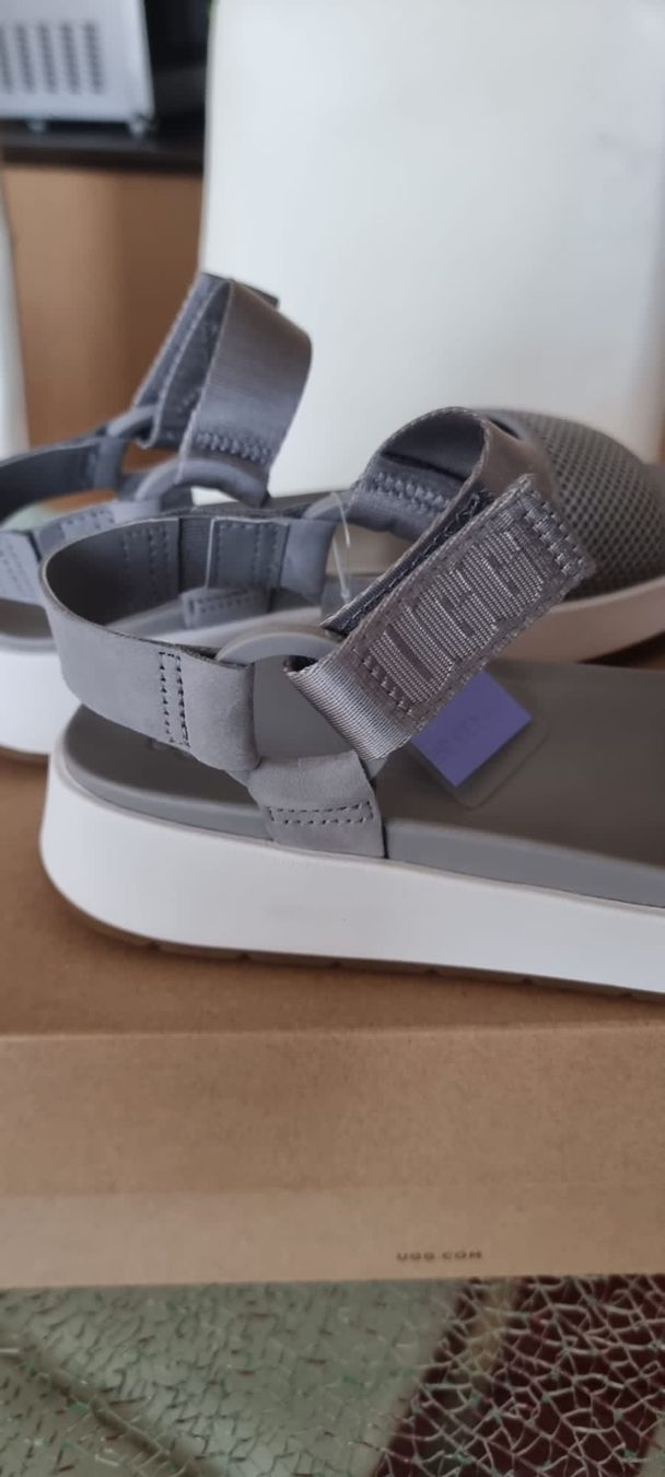 Ugg Chaussures femmes: UGG Gr. 41 – Neuf avec emballage d'origine à Luzern par Reni025 1