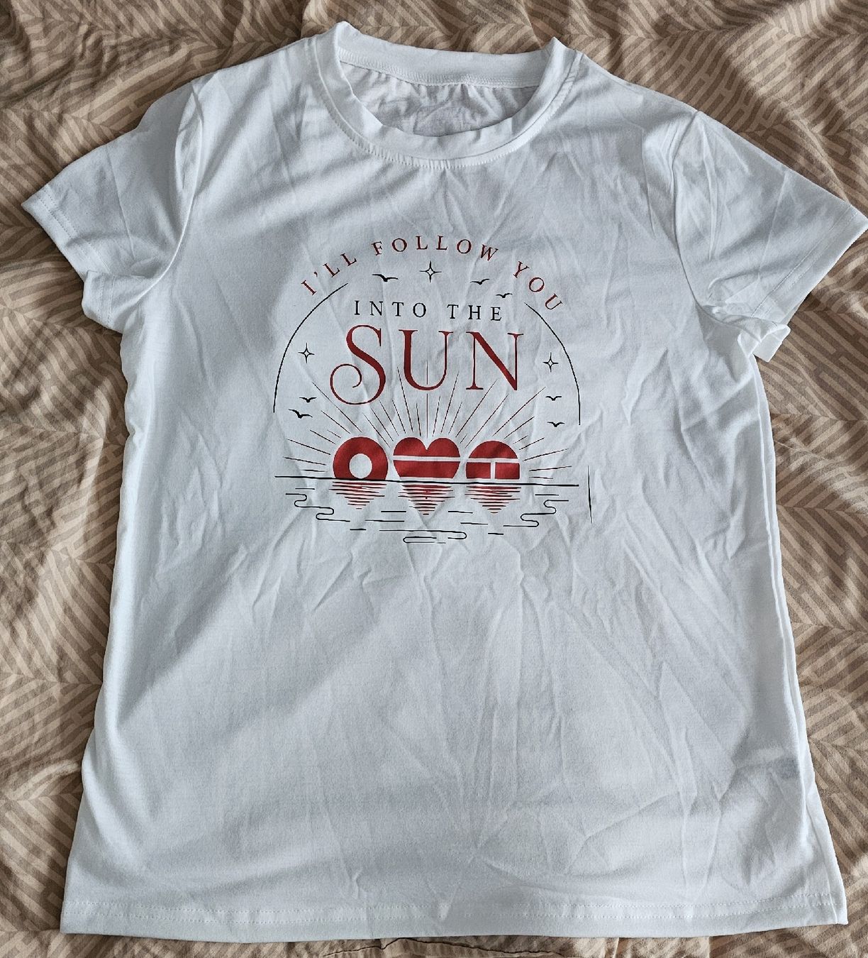 T-shirt: BTS Shirt "Into the Sun" – Nuovo e nell'imballaggio originale da Wallbach venduto da ast_n7q9