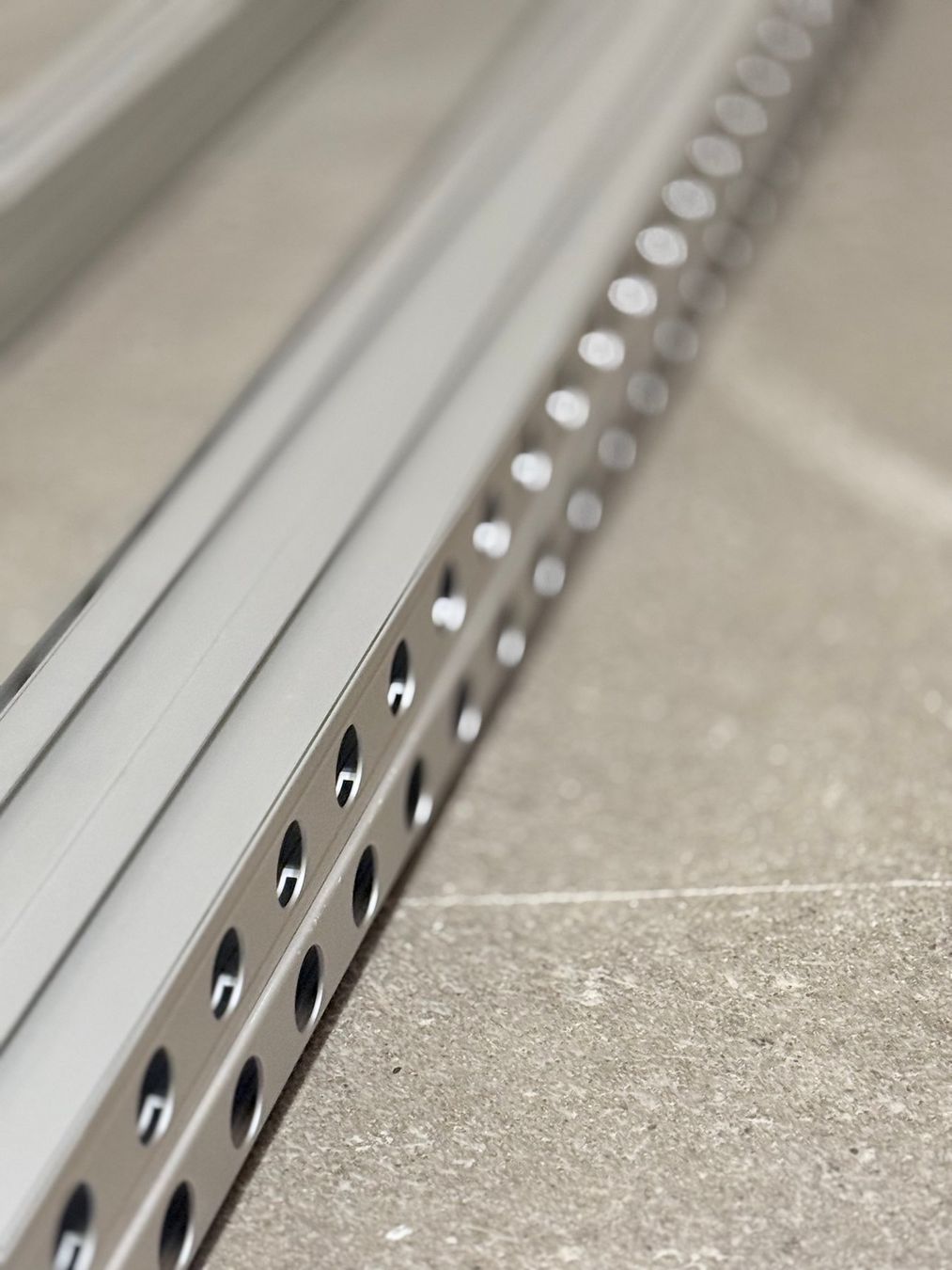 Profilati: Matrix Systems Aluminium-Textilrahmen / Messesystem – Usato da Zürich venduto da Hedwig-steig 6