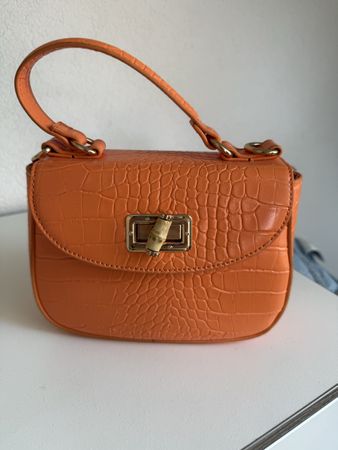 Handtasche orange krokoprägung 