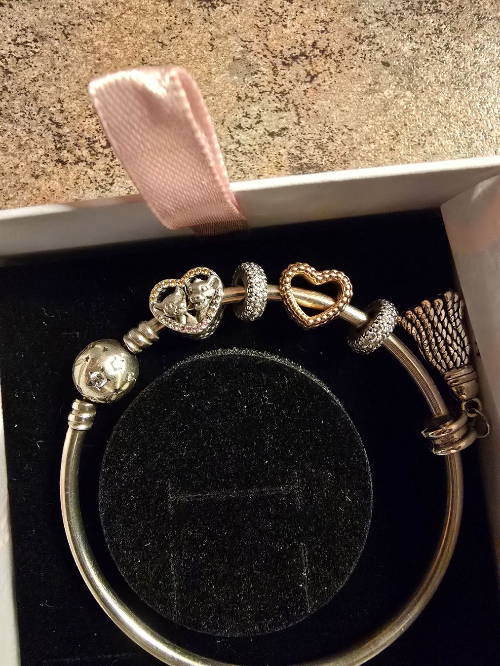 Pandora Armbänder & -reifen: Pandora – Gebraucht aus Klingnau von GiiNii95 1