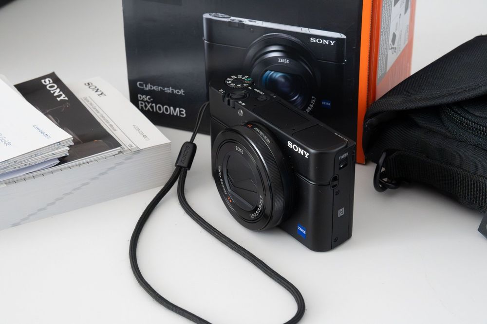 Sony RX100 M3 (III) OVP mit Tasche - Top-Zustand (Gebraucht) in ...