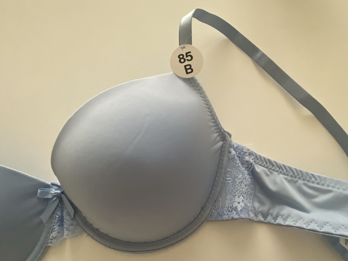Altra biancheria intima: BH hellblau Gr 85C neu – Nuovo e nell'imballaggio originale da Brugg AG venduto da Honeybee6 1