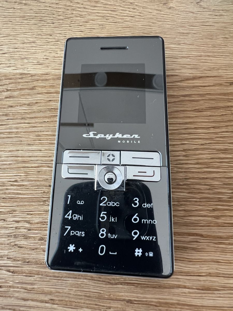 Handys / Smartphones: Spyker MOBILE Telefon mit OVP – Gebraucht aus Wolfwil von Poulet60