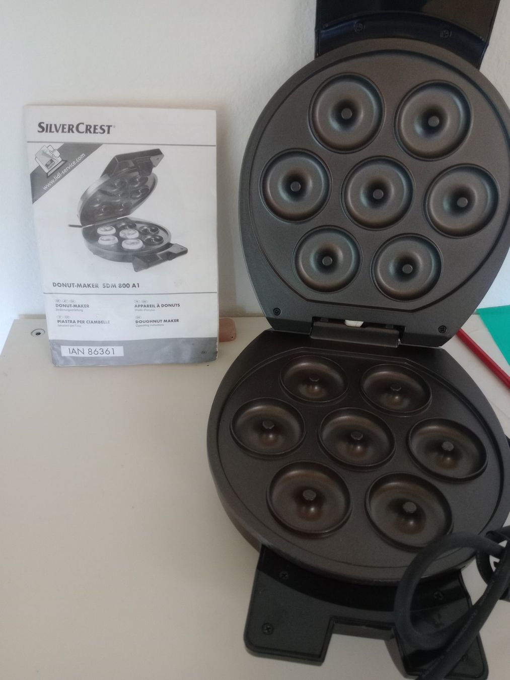 SilverCrest Elettrodomestici da cucina: Donut Maker SDM 800 A1 - Wie Neu! – Usato da Nunningen venduto da Jonas0322