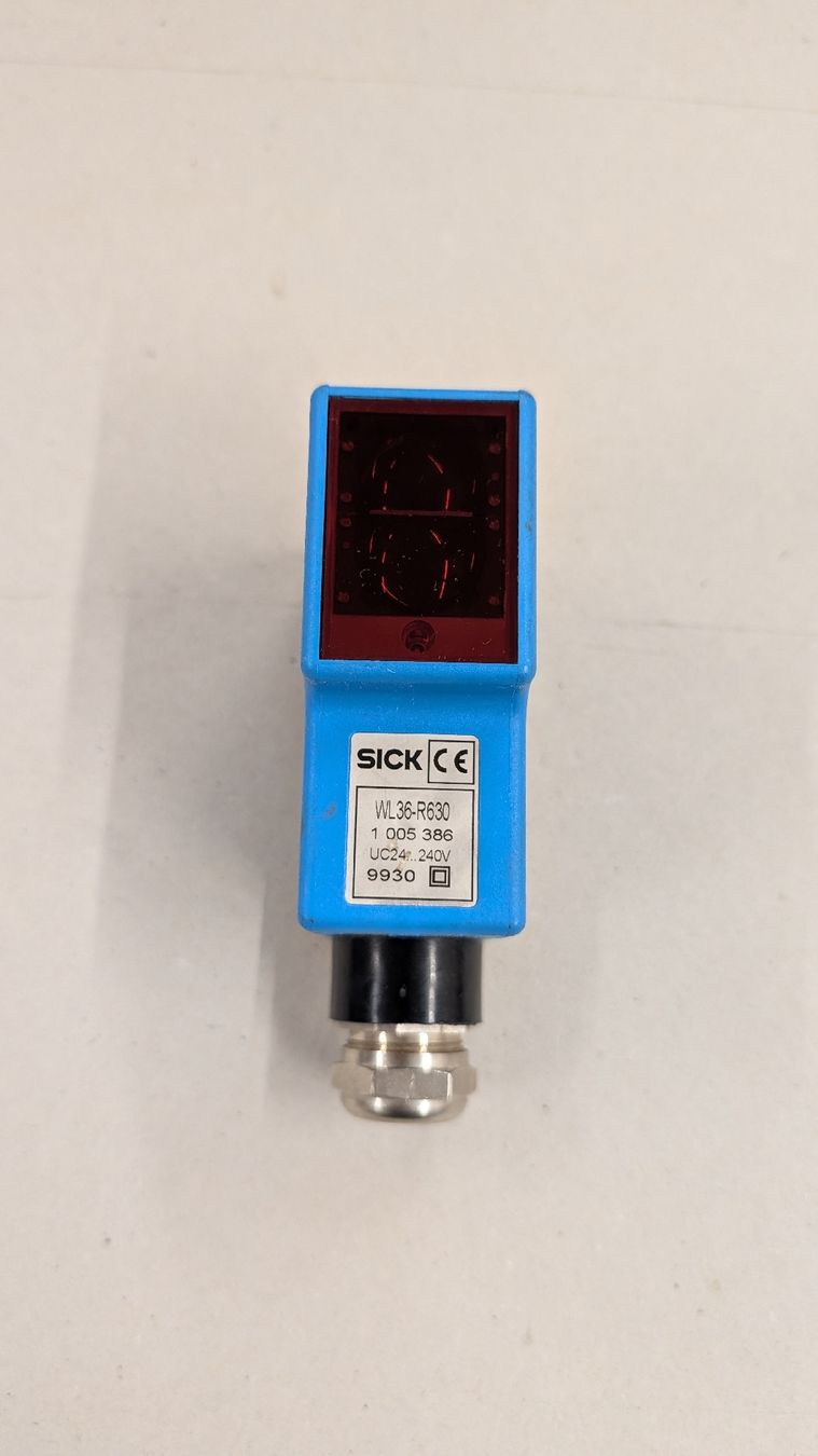 Componenti elettronici: SICK Reflexions Lichtschranke WL36-R630 – Usato da Volketswil venduto da mar_c5pv
