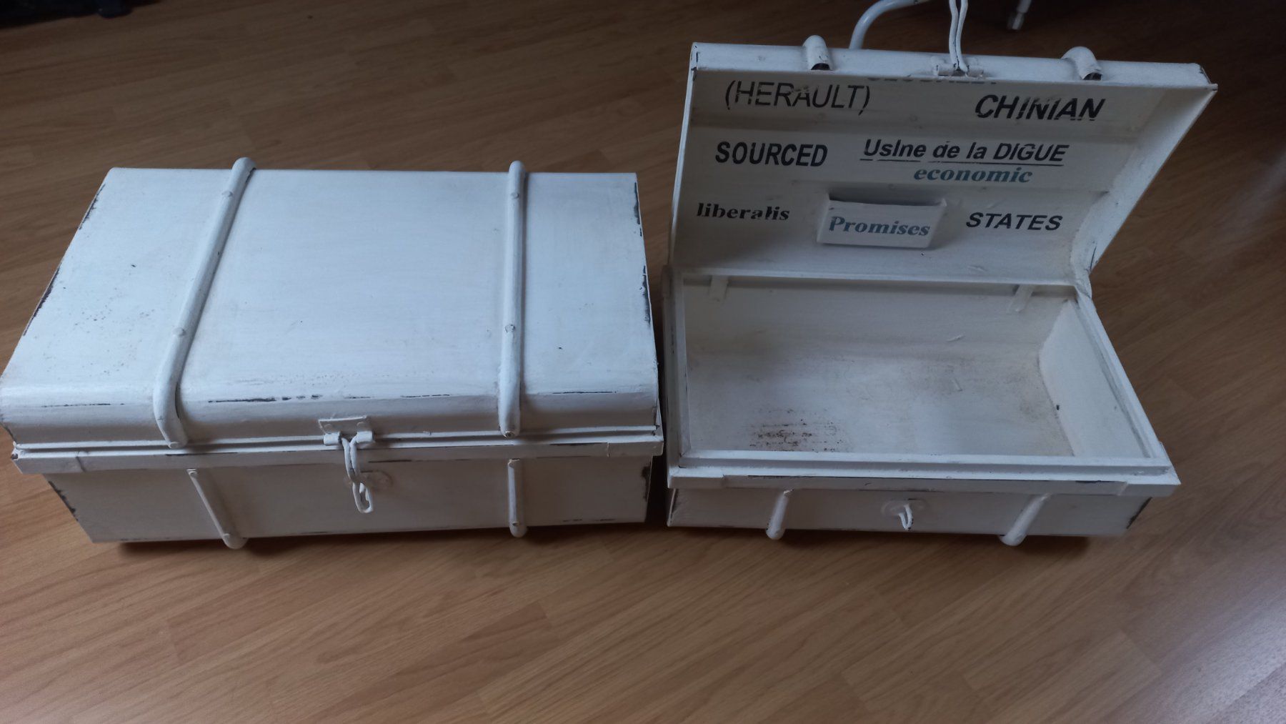 Truhen: Metalltruhen 2er von Loberon – Gebraucht aus Niederried b. Kall von gabber23 1