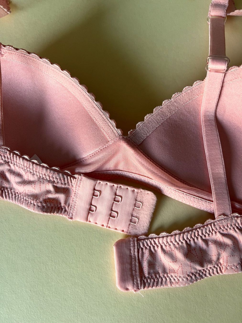 Dim Autres dessous: DIM, Soft-BH, Grösse 65A, Farbe Hellrosa – Neuf avec emballage d'origine à Rudolfstetten par gst_g7xl 3