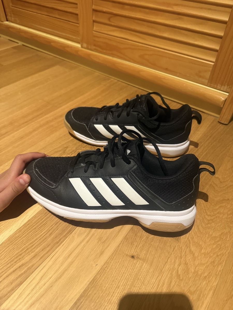 Chaussures hommes: Adidas Schuhe – Neuf (Voir description) à Biel/Bienne par Husseinsheikho 1