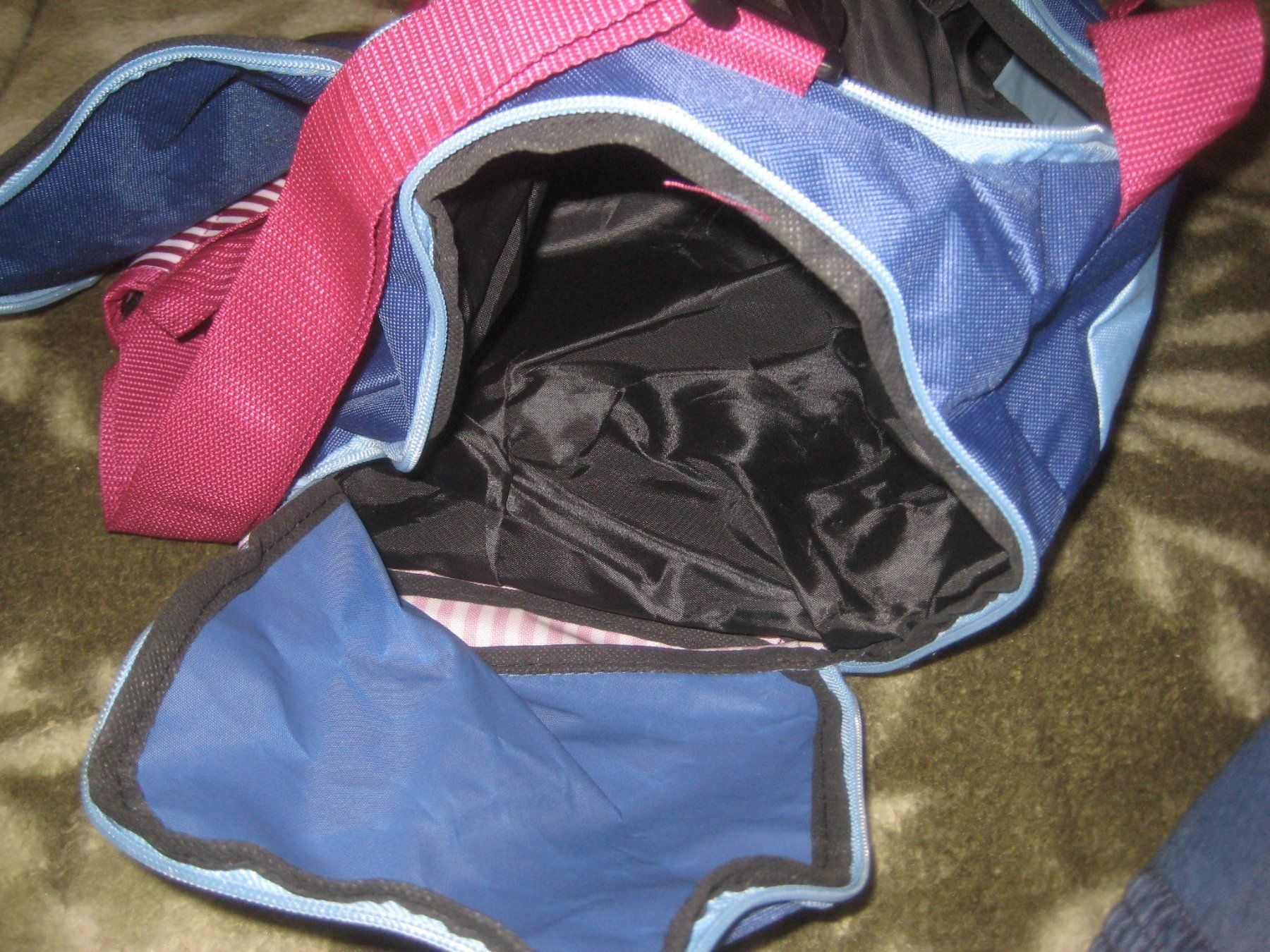 Borse & Zaini: SPORT  TASCHE  FÜR  KINDER – Nuovo (secondo la descrizione) da Uster venduto da flocke1 2