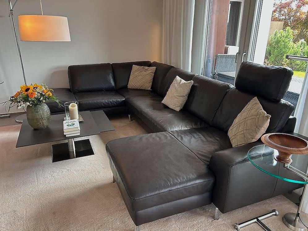 Divani: Hochwertiges Echtleder-Ecksofa mit Ottomane rechts – Usato da Stettfurt venduto da Proto16 2