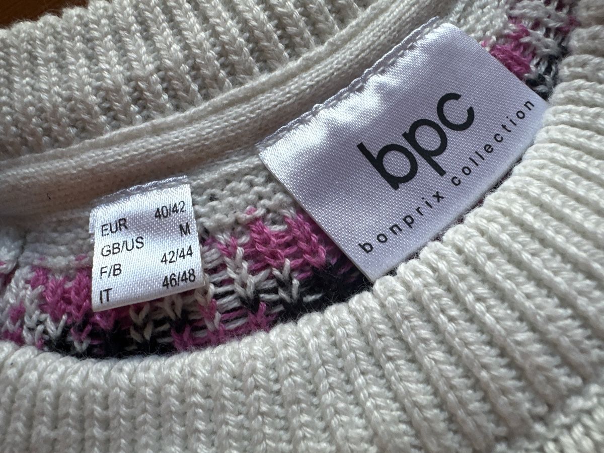 Pullover & Sweatshirts: Pullover mit Weihnachtsmotiv cremeweiß norwegermuster – Neu (gemäss Beschreibung) aus Grächen von Walterli_88 5